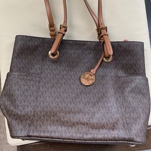 Michael Kors Tote